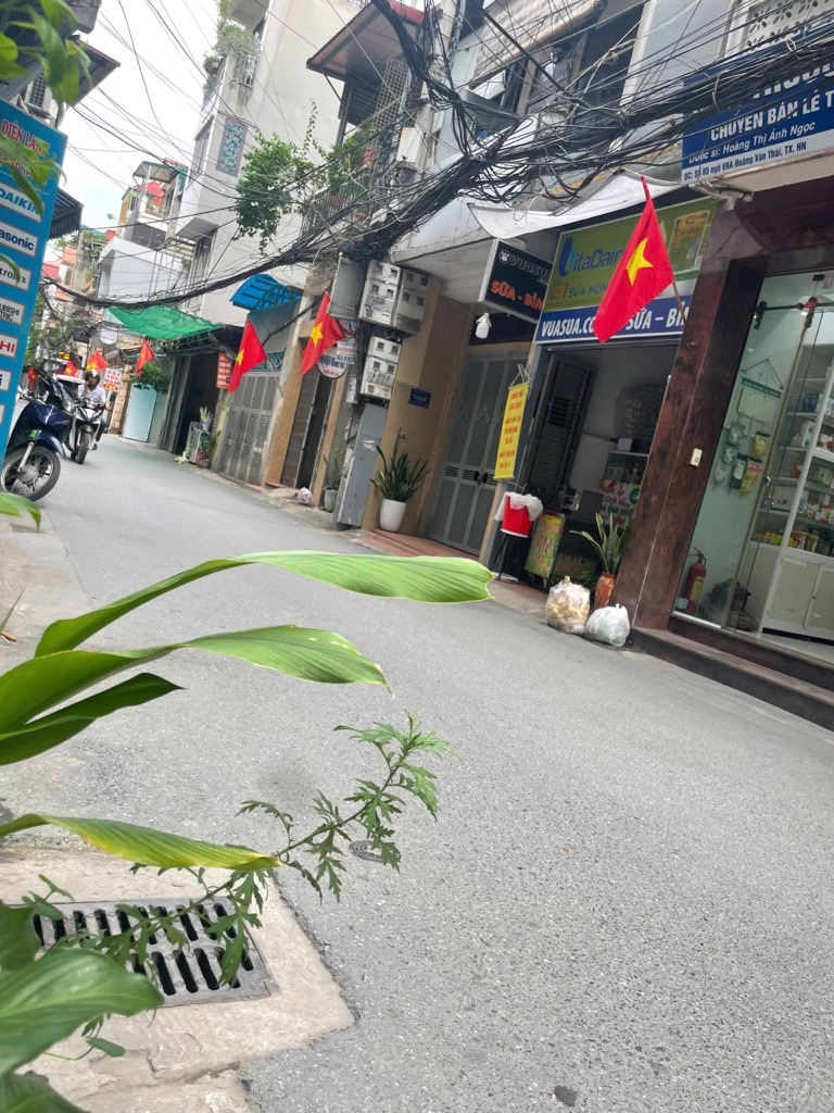 HOÀNG VĂN THÁI-NGÕ THÔNG-Ô TÔ TRÁNH